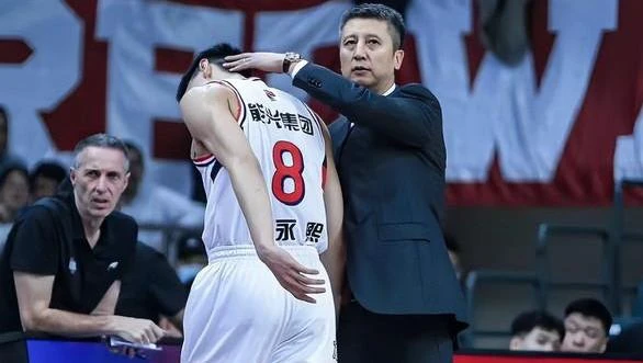篮球教练队长训练计划书范文怎么写_0